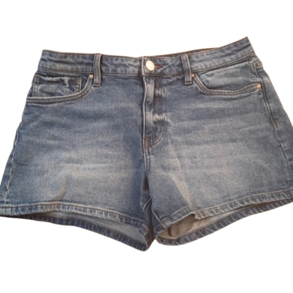 Kut From the Kloth Jane High Rise Jean Shorts 6 Denim - Picture 10 of 11